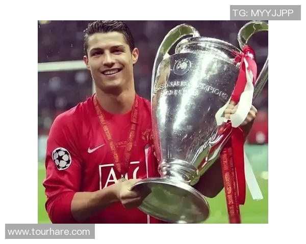 足球传奇C罗是谁 他为何成为全球最受瞩目的球员之一